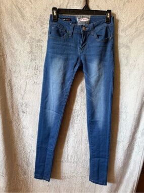 Hot Kiss Medium Blue Skinny Jeans for Women